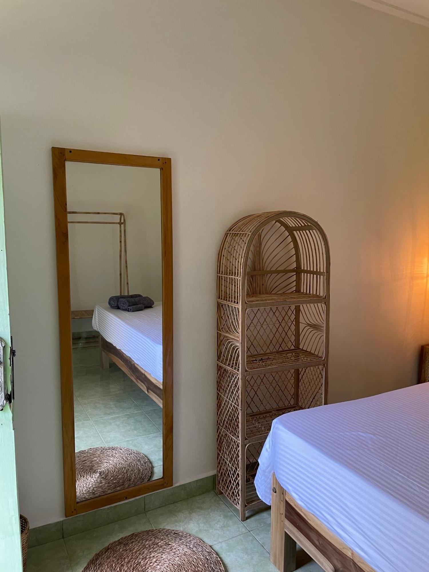 Hotel Banana Surf House Arugam Bay Zewnętrze zdjęcie